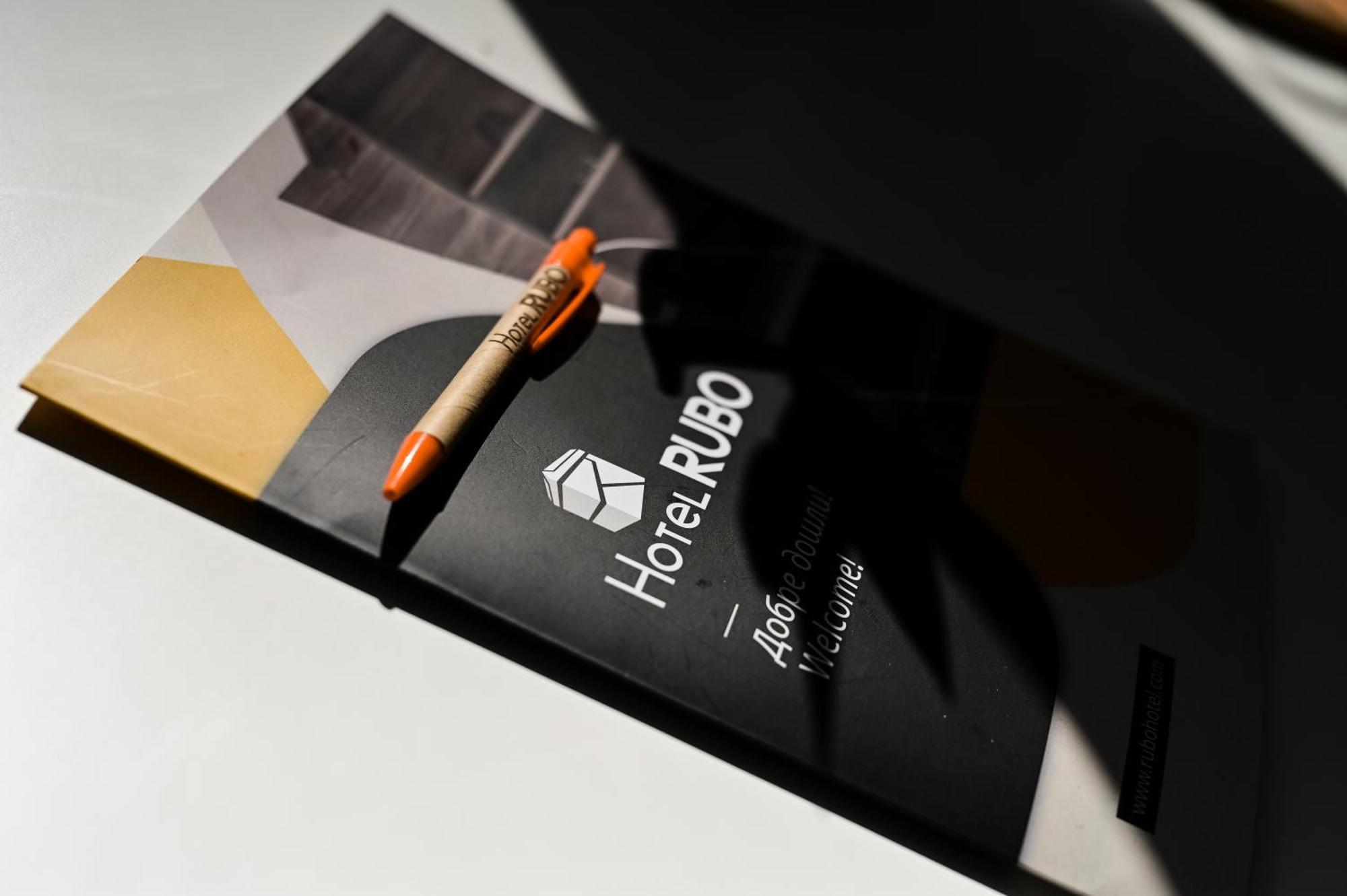 Rubo Hotel 苏曼 外观 照片